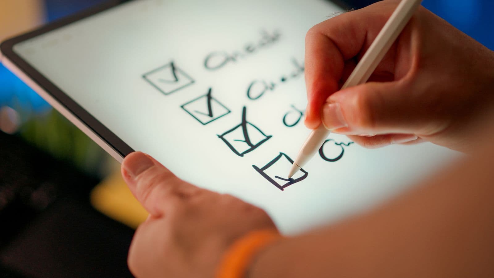 Client uploading documents from a phone against a received and pending checklist